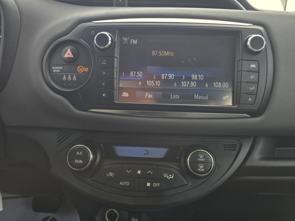 toyota-yaris-2016-hibrido-1497cc
