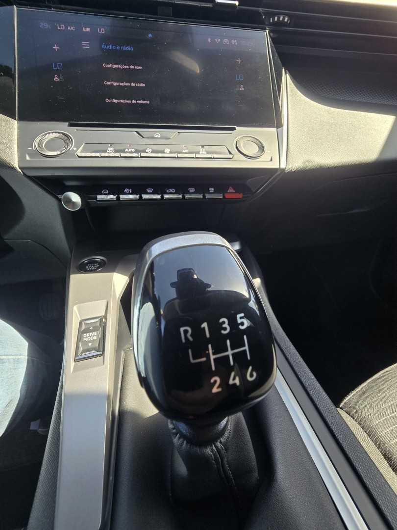 peugeot-308-sw-2022-diesel-1499cc
