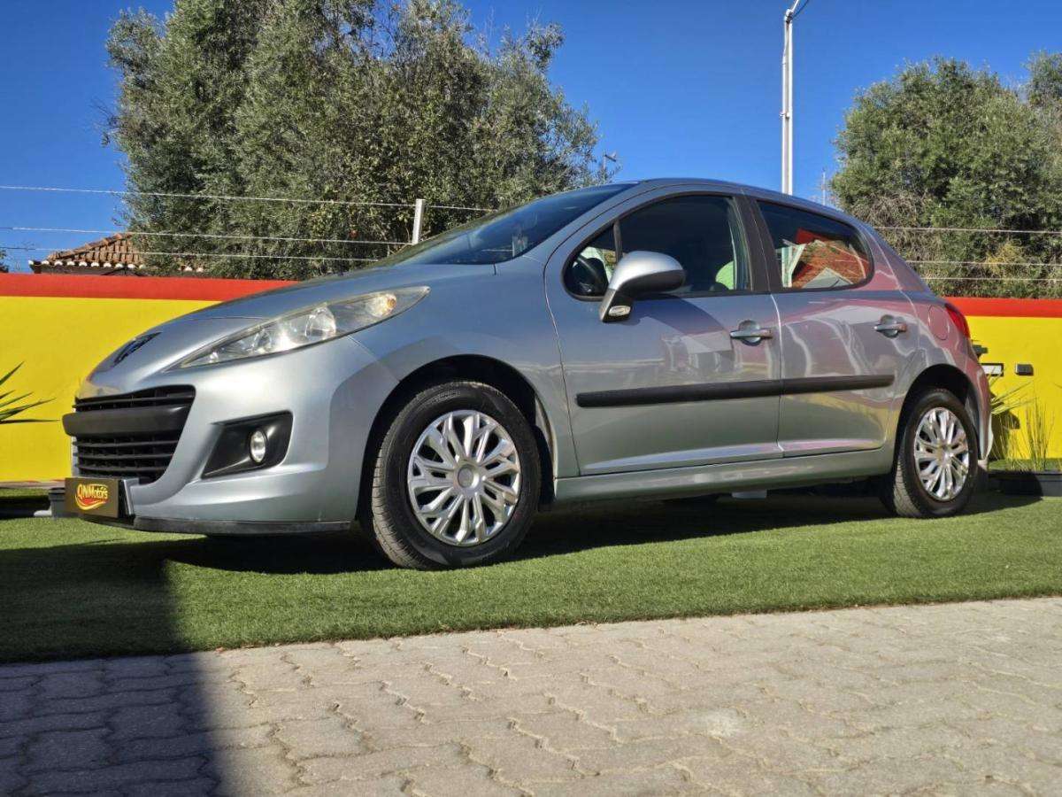 peugeot-207-2009-gasolina-1397cc