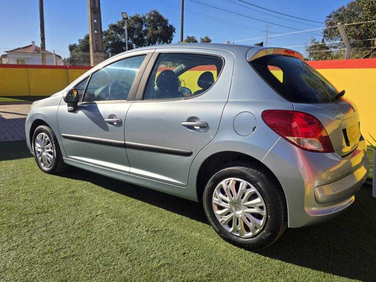 peugeot-207-2009-gasolina-1397cc