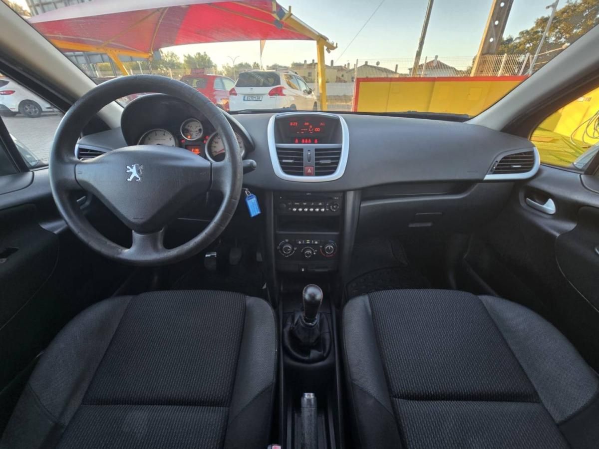 peugeot-207-2009-gasolina-1397cc