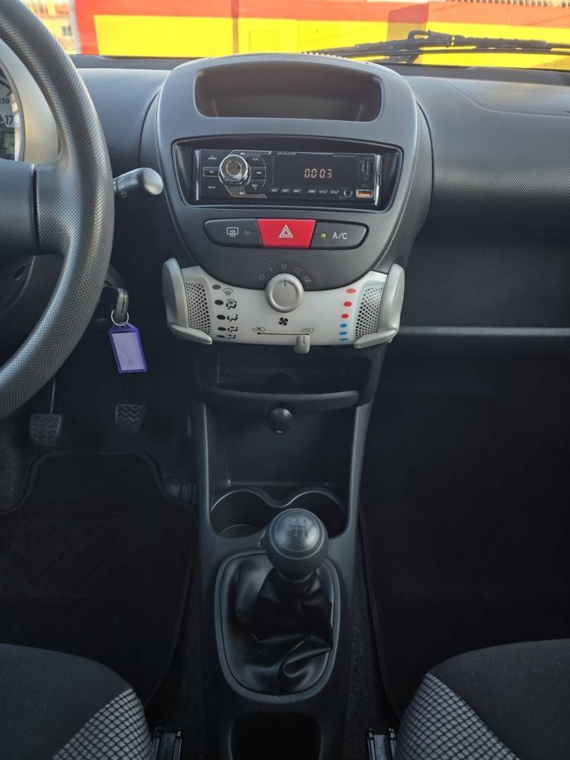 toyota-aygo-2013-gasolina-998cc