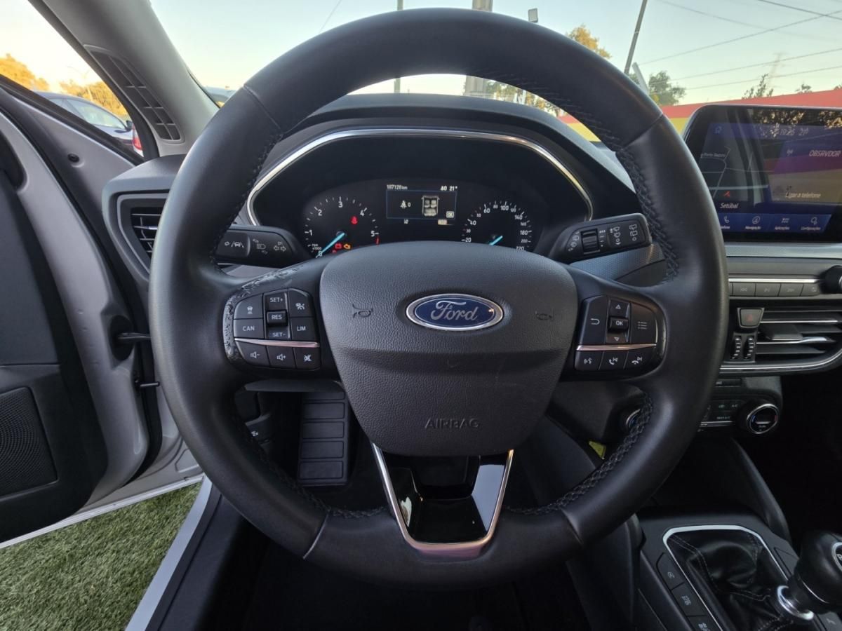 ford-focus-sw-2021-diesel-1499cc