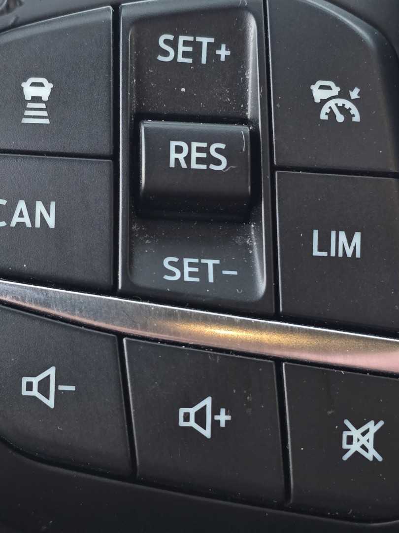 ford-focus-sw-2021-diesel-1499cc