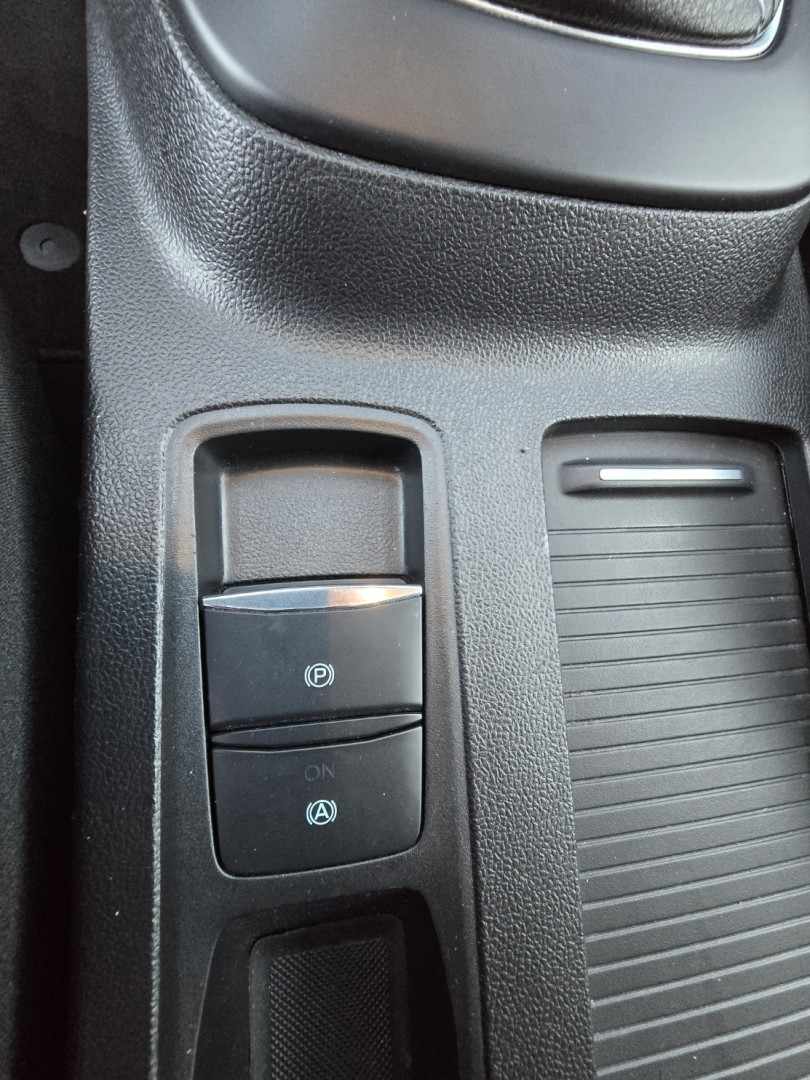 ford-focus-sw-2021-diesel-1499cc
