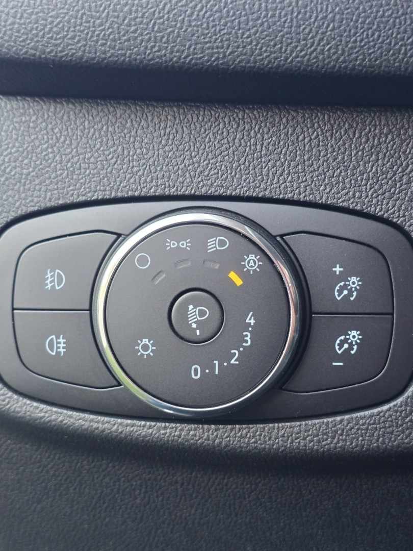 ford-focus-sw-2021-diesel-1499cc