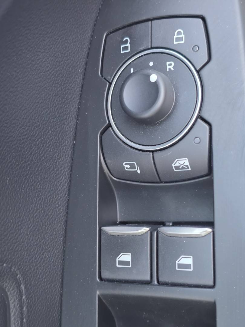 ford-focus-sw-2021-diesel-1499cc