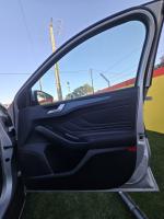 ford-focus-sw-2021-diesel-1499cc