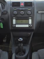 volkswagen-touran-2006-diesel-1968cc