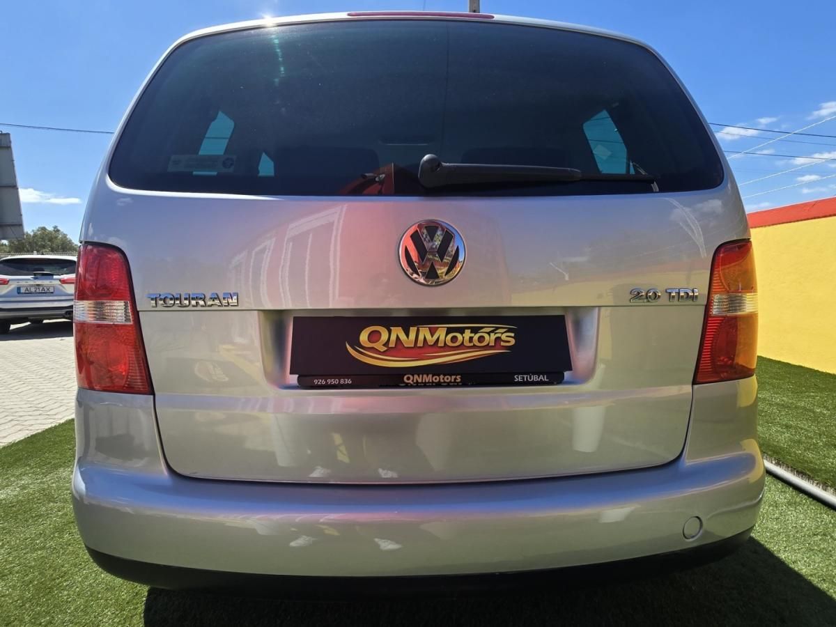 volkswagen-touran-2006-diesel-1968cc
