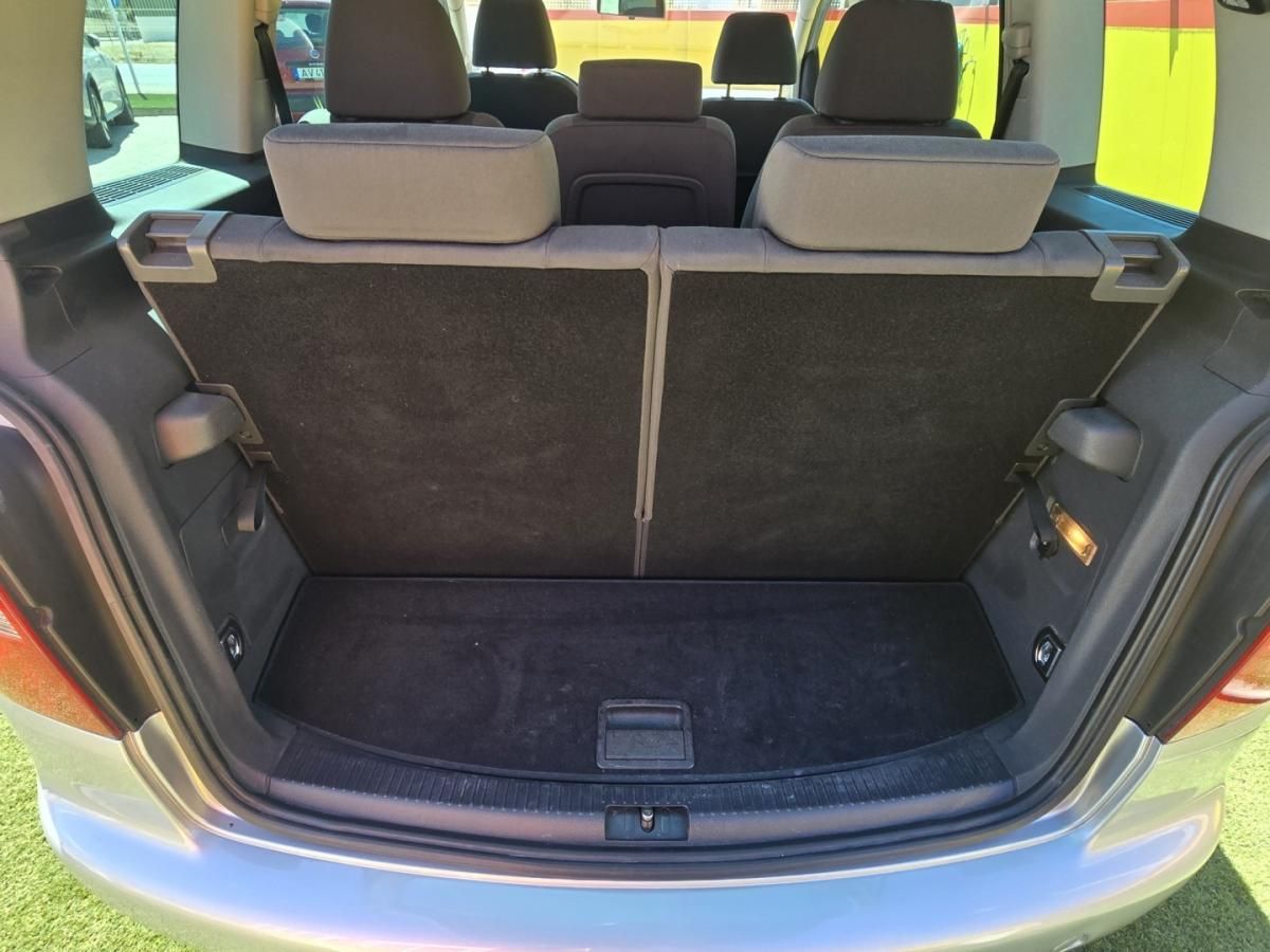 volkswagen-touran-2006-diesel-1968cc