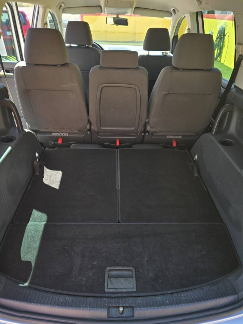 volkswagen-touran-2006-diesel-1968cc