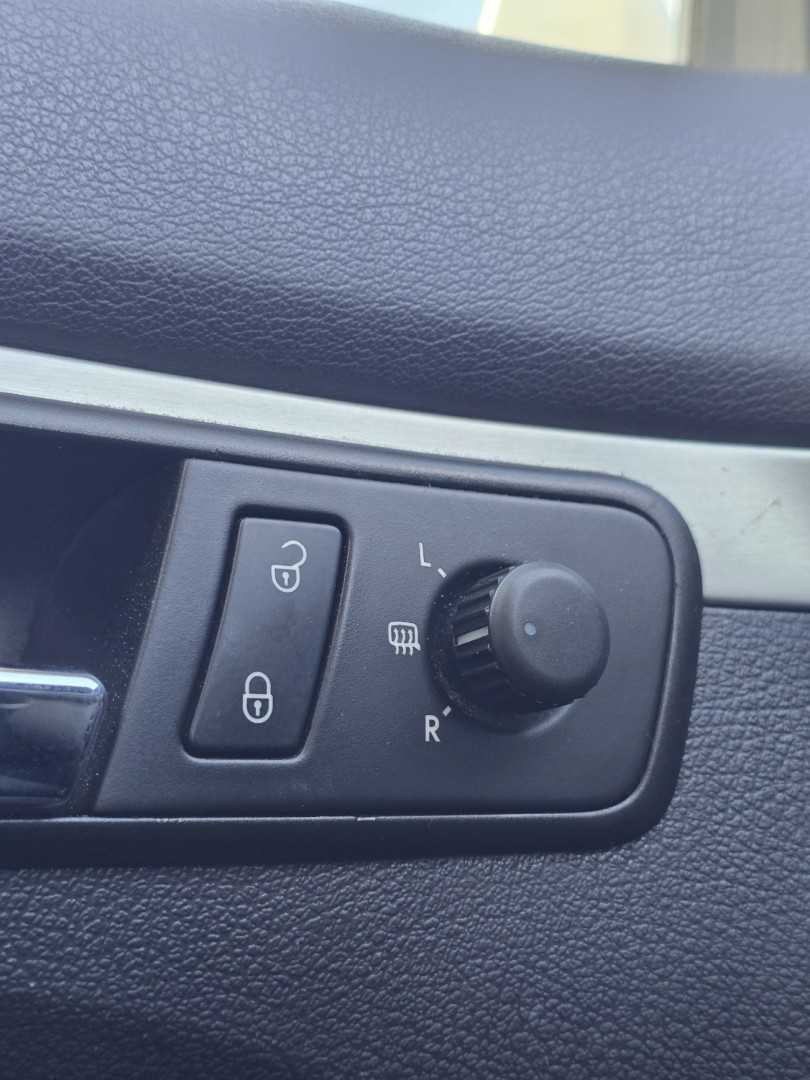 volkswagen-touran-2006-diesel-1968cc