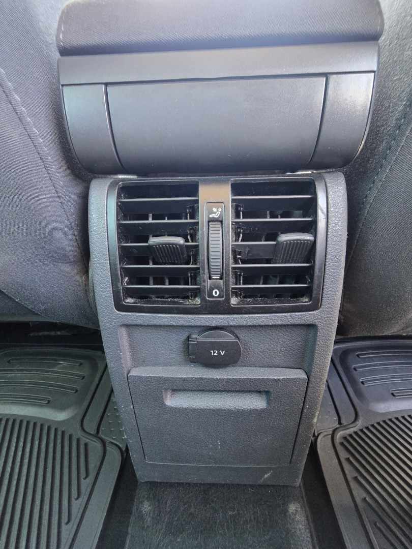 volkswagen-touran-2006-diesel-1968cc