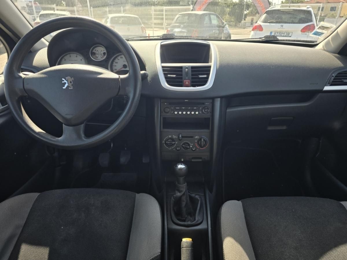 peugeot-207-2008-gasolina-1397cc
