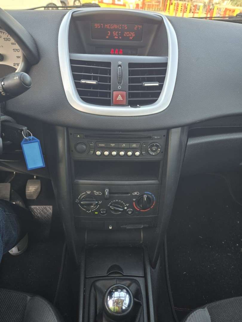 peugeot-207-2008-gasolina-1397cc