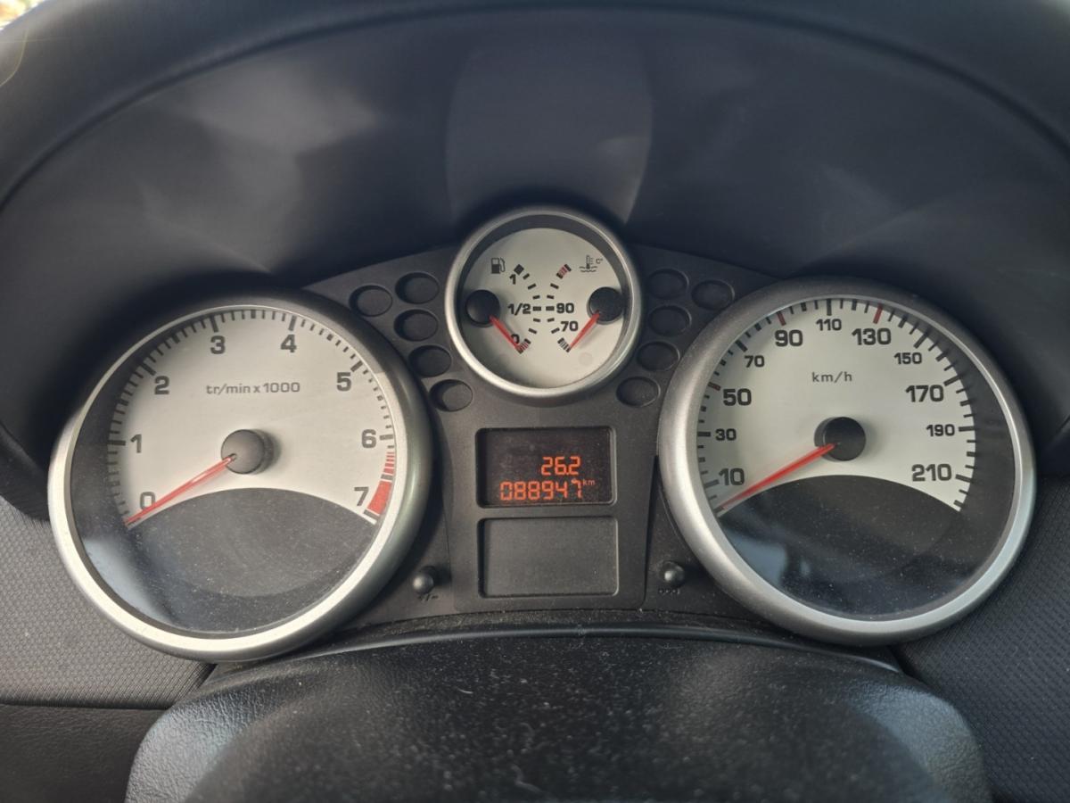 peugeot-207-2008-gasolina-1397cc