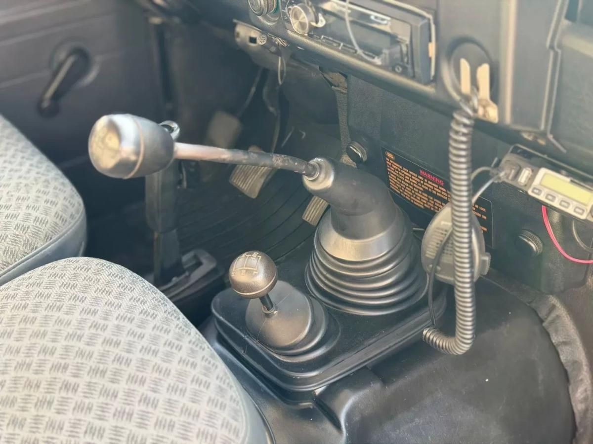 land-rover-defender-1998-diesel-2495cc