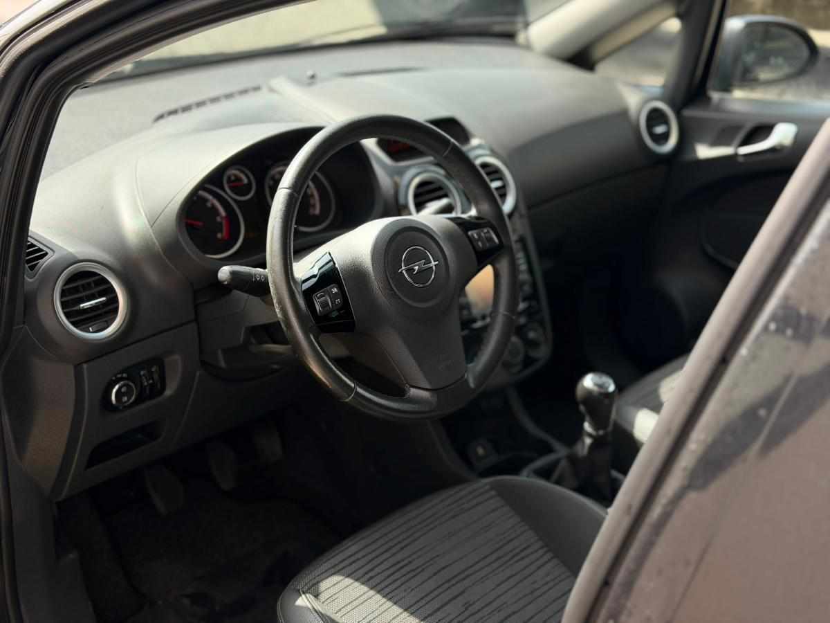 opel-corsa-2014-diesel-1248cc