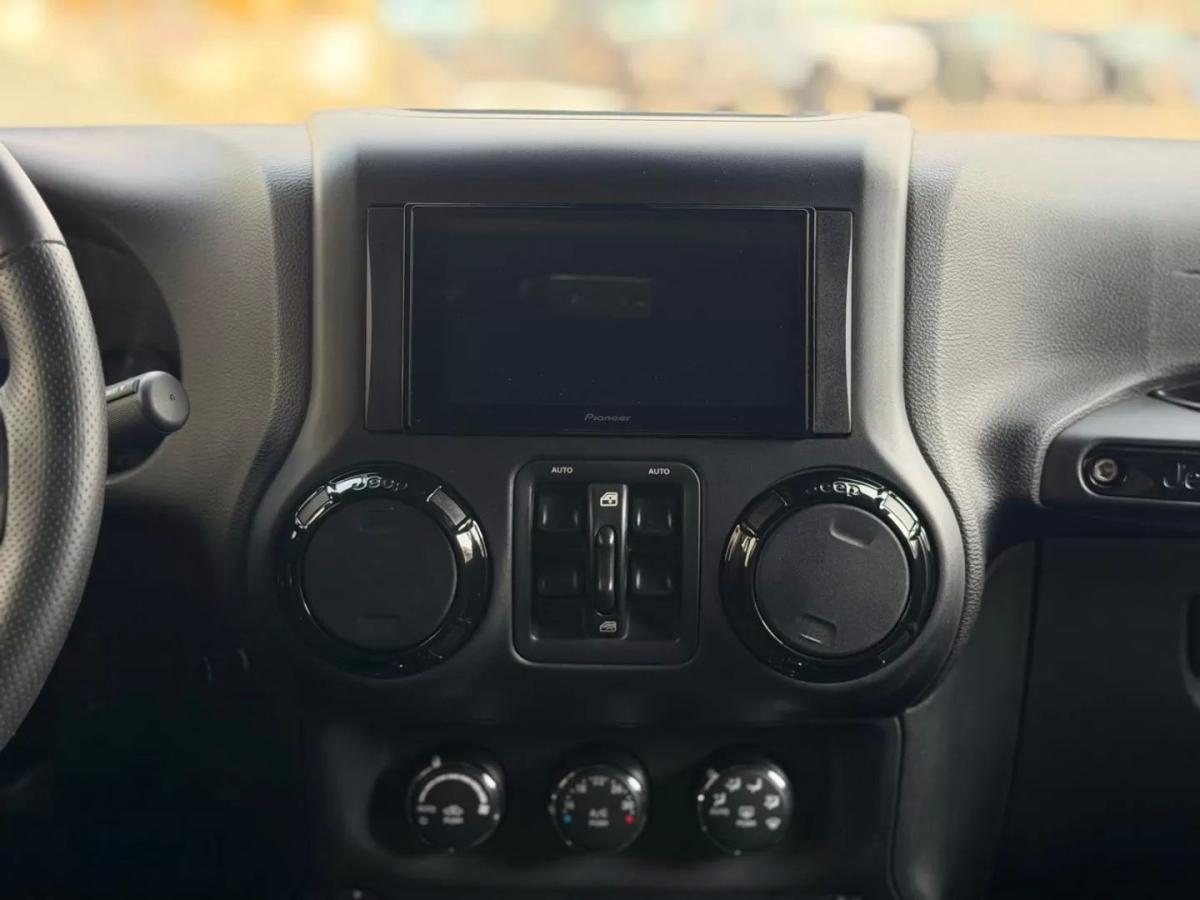 jeep-wrangler-2014-diesel-2776cc
