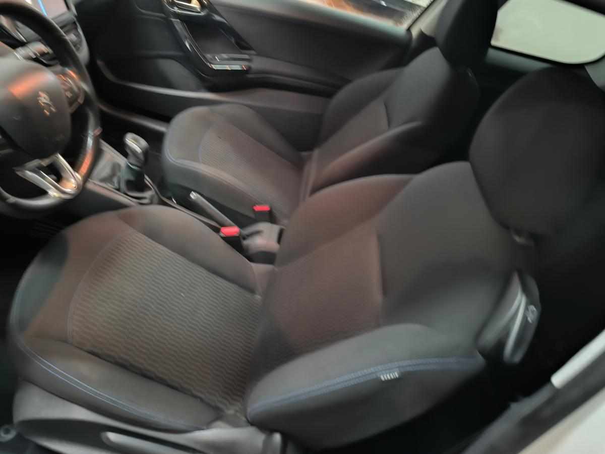 peugeot-208-1-6-hdi-2018-diesel-1600cc