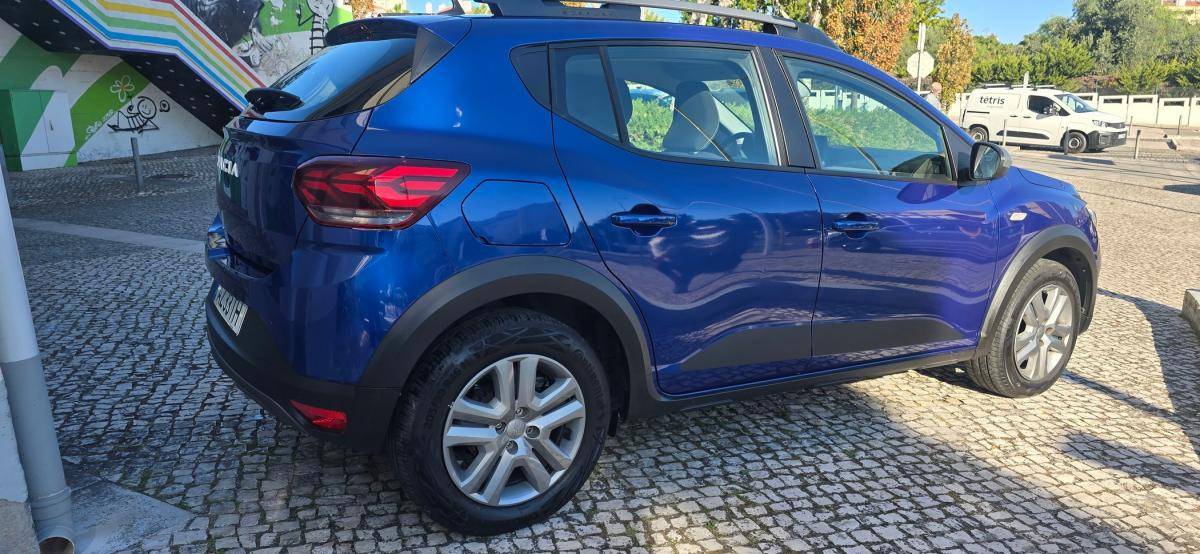 dacia-sandero-2023-gasolina-999cc