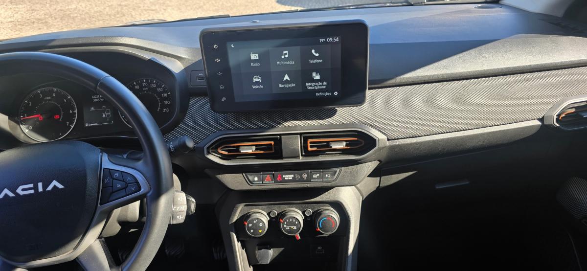 dacia-sandero-2023-gasolina-999cc