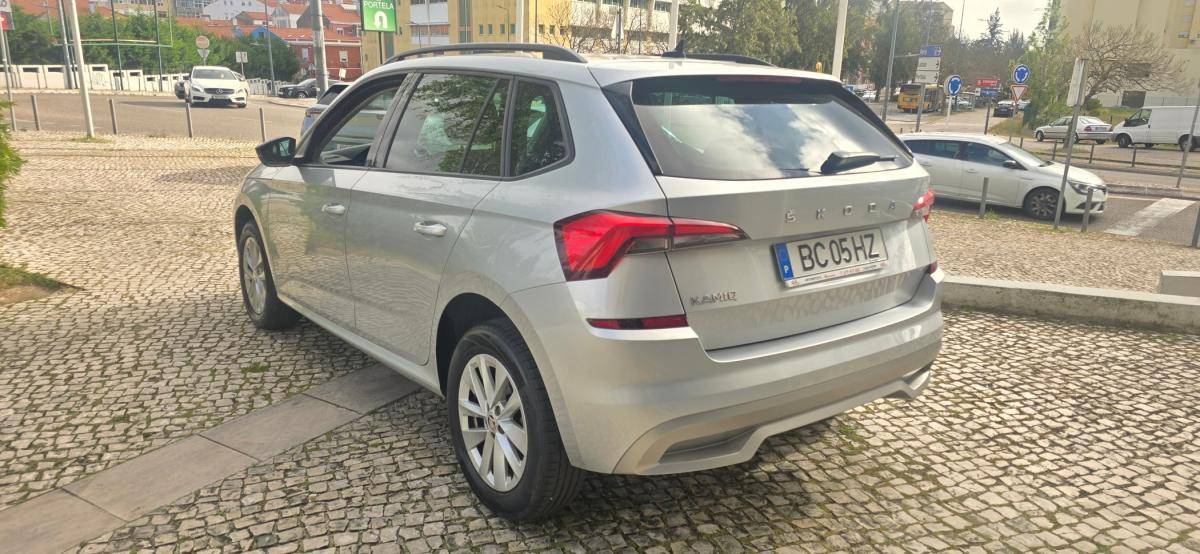 skoda-kamiq-2023-gasolina-999cc