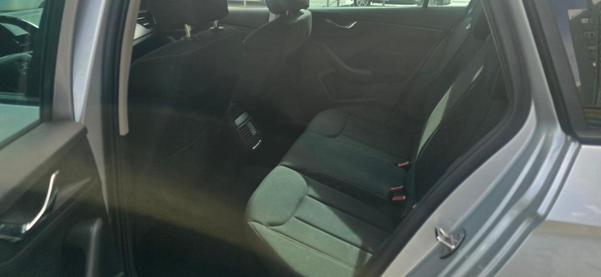 skoda-kamiq-2023-gasolina-999cc
