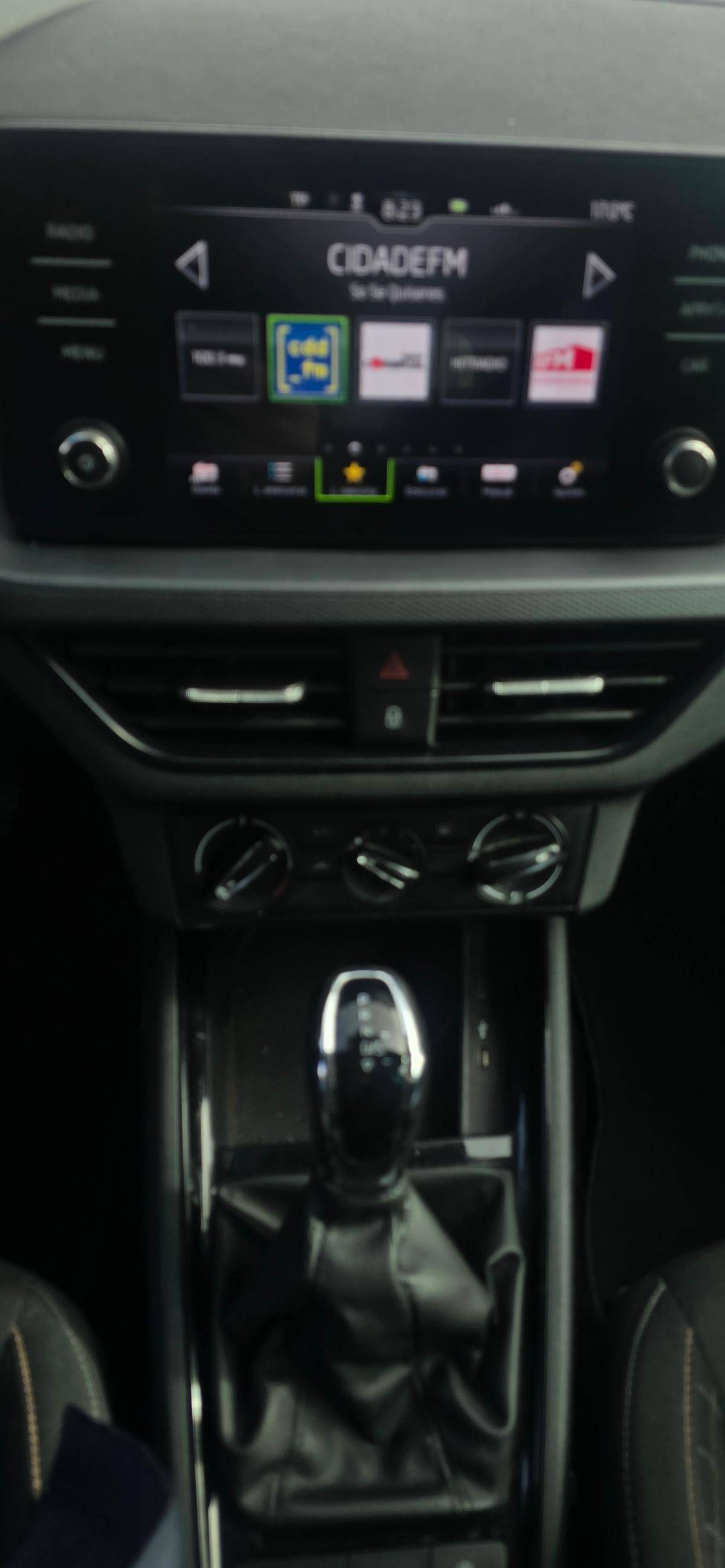 skoda-kamiq-2023-gasolina-999cc