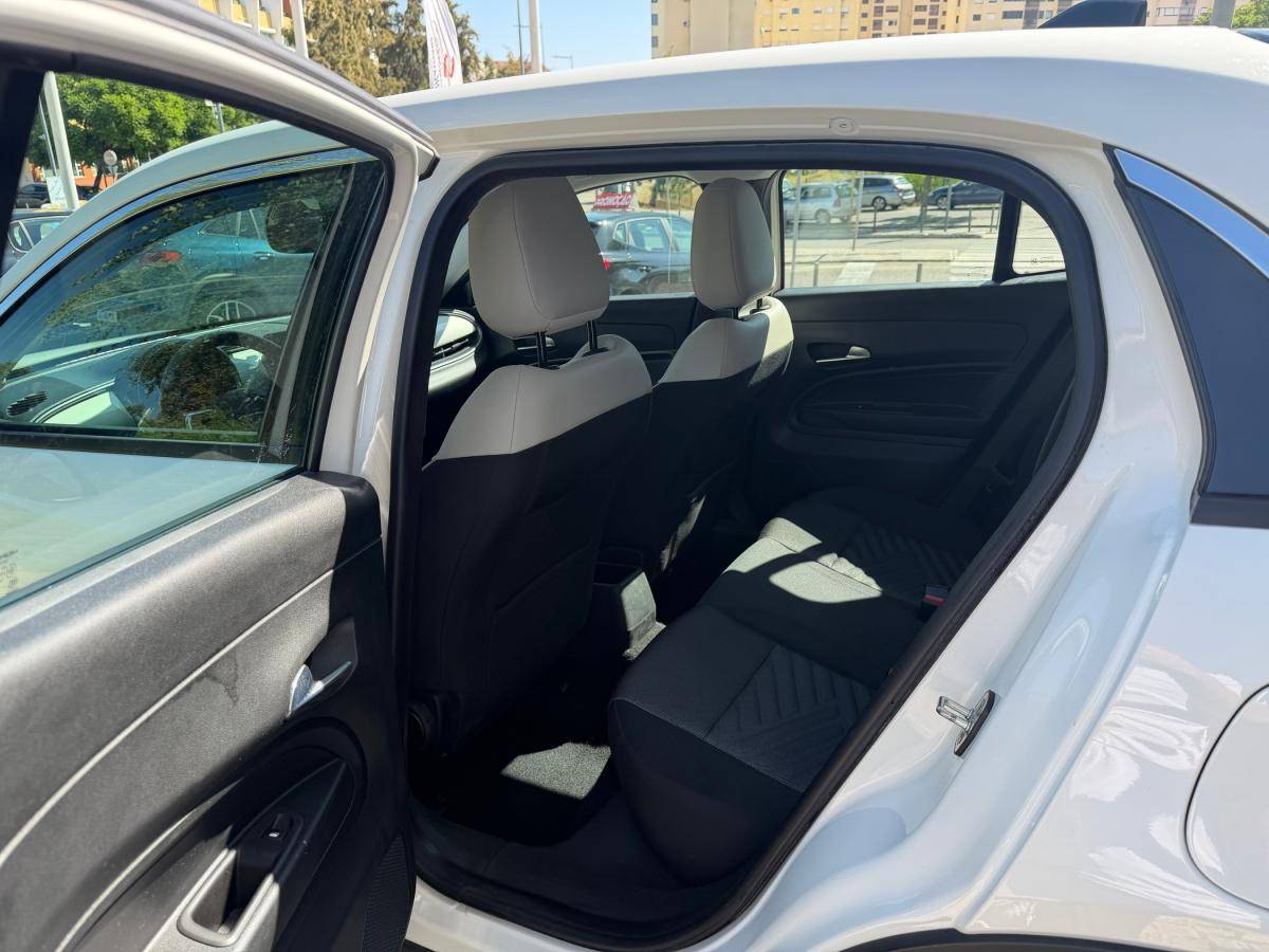 fiat-600-2024-gasolina-1199cc