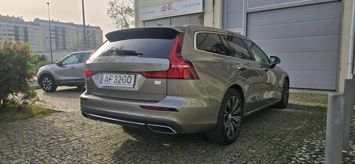 volvo-v60-2021-hibrido-a-gasolina-1969cc