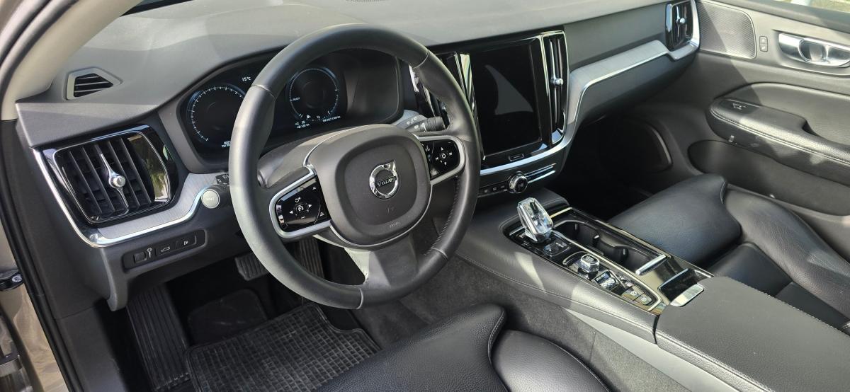 volvo-v60-2021-hibrido-a-gasolina-1969cc