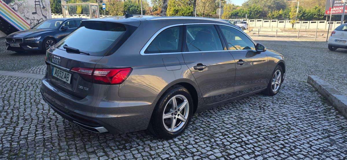 audi-a4-avant-2022-diesel-1968cc