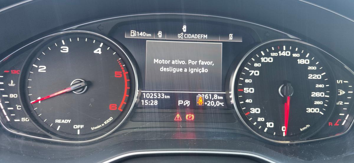audi-a4-avant-2022-diesel-1968cc