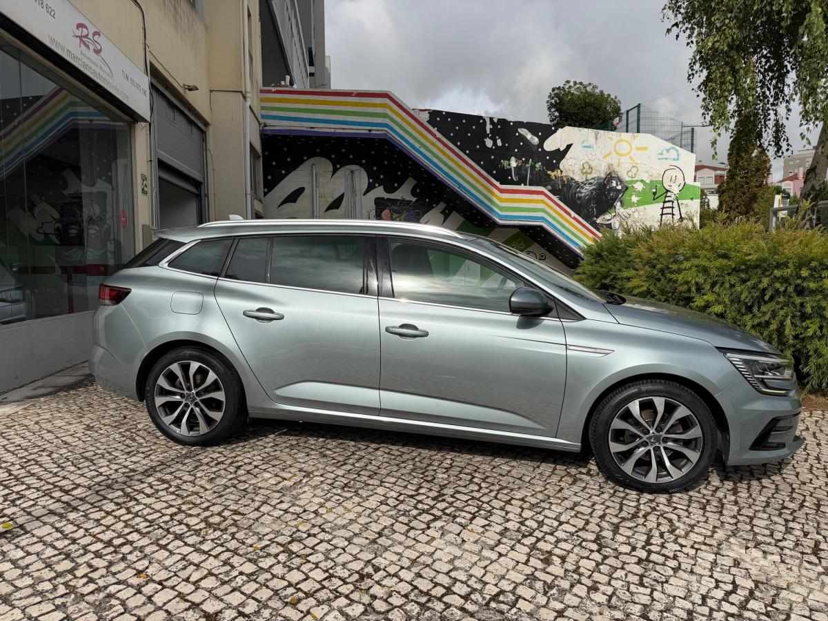 renault-megane-sport-tourer-2021-diesel-1461cc