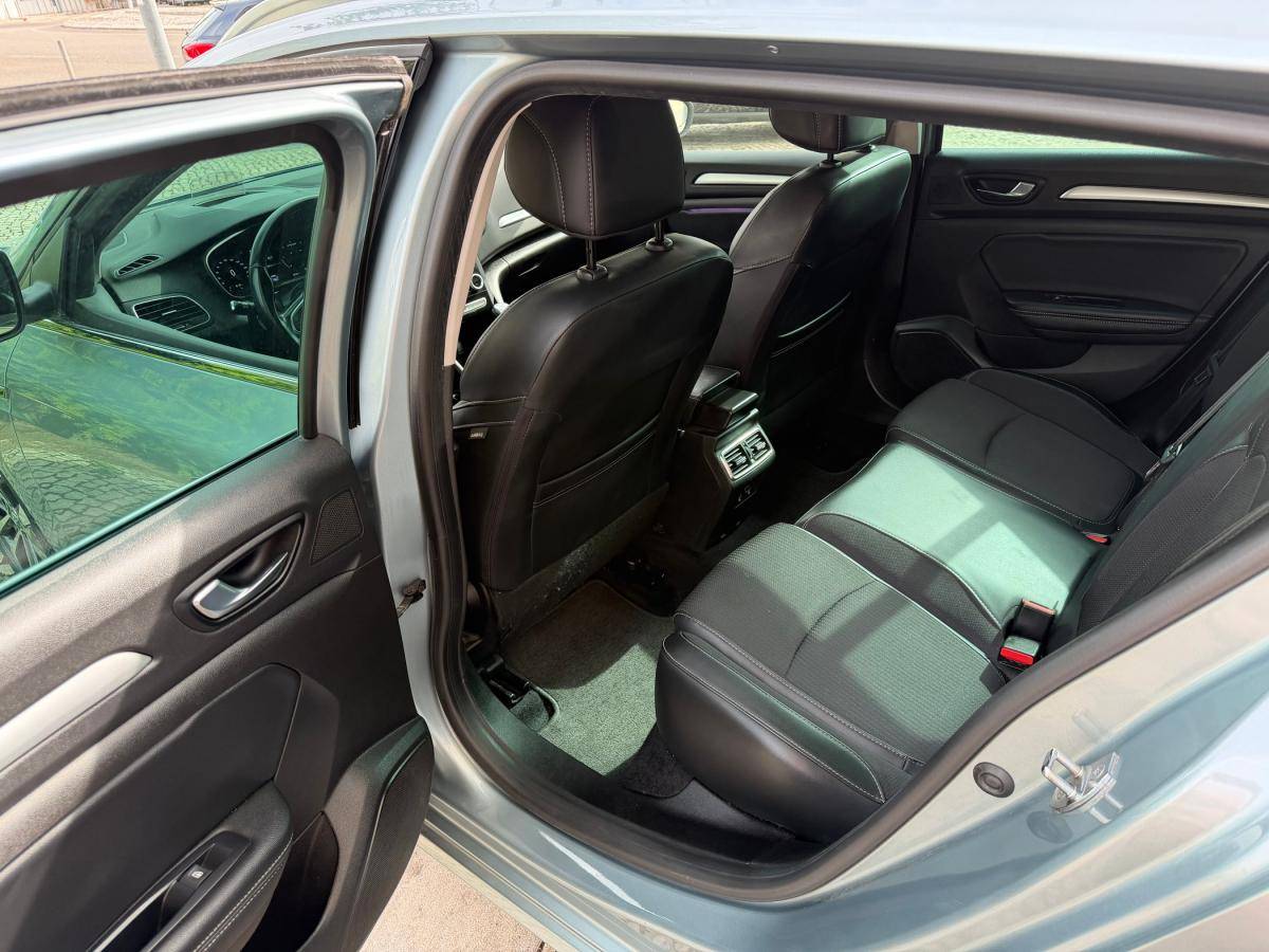 renault-megane-sport-tourer-2021-diesel-1461cc