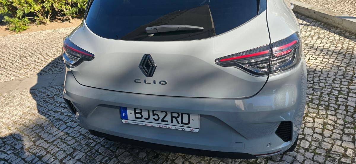 renault-clio-2024-gpl-999cc