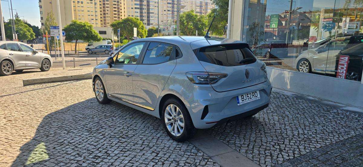 renault-clio-2024-gpl-999cc