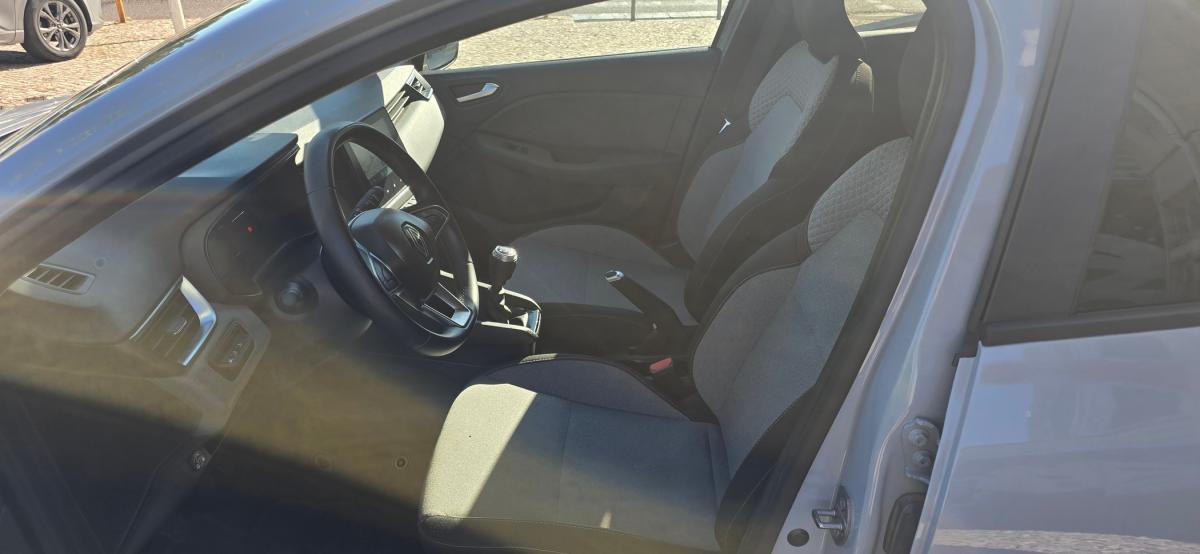 renault-clio-2024-gpl-999cc