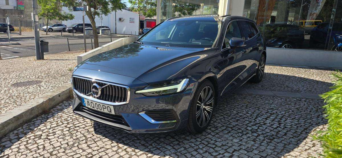 volvo-v60-2022-hibrido-a-gasolina-1969cc