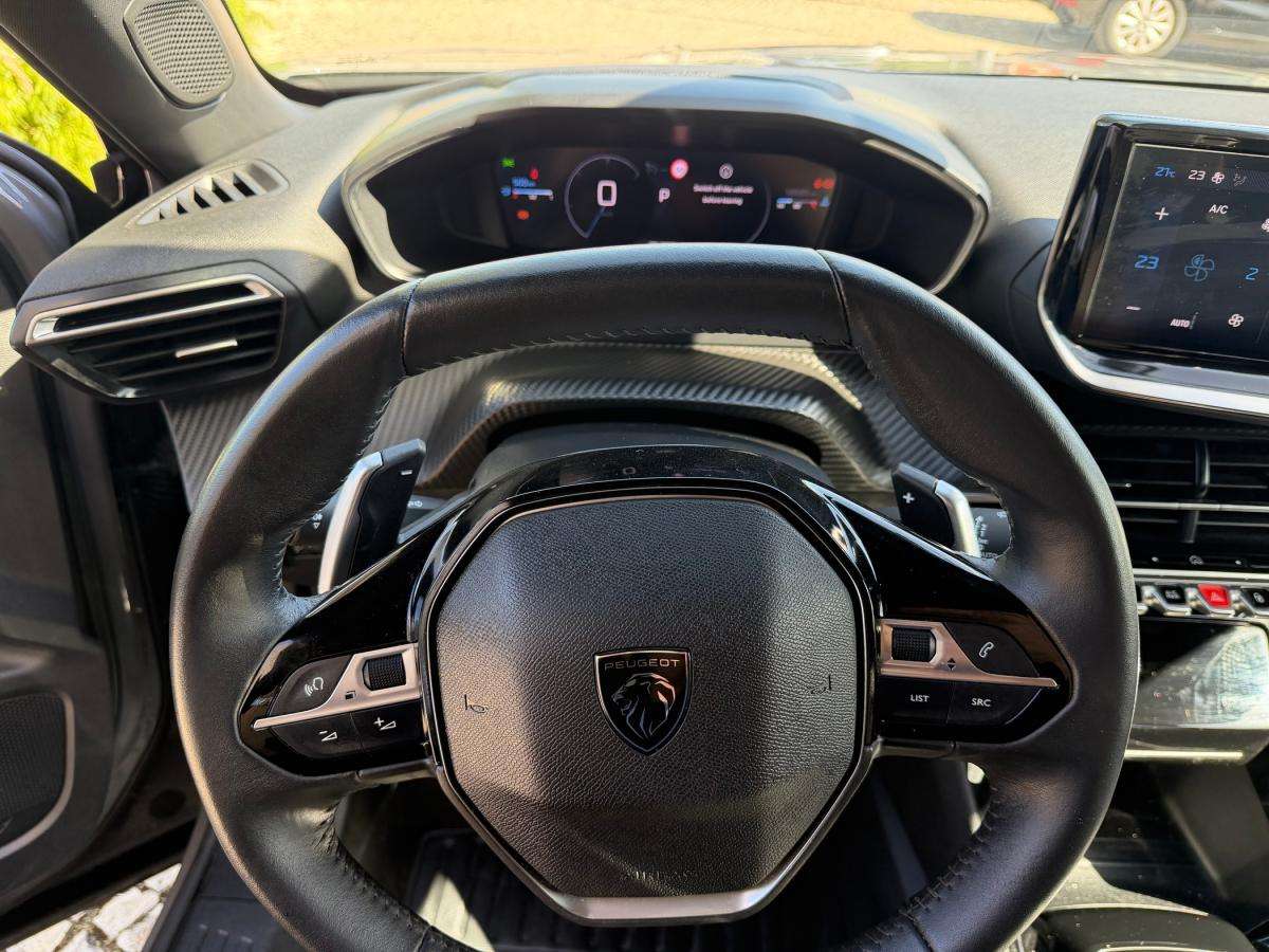 peugeot-2008-2024-gasolina-1199cc