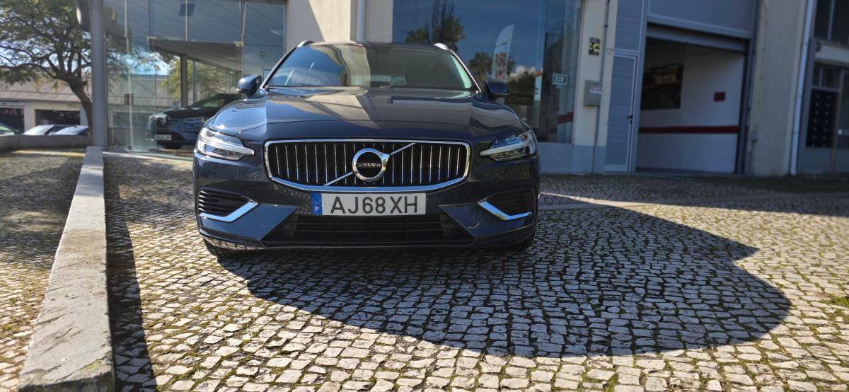 volvo-v60-2021-hibrido-a-gasolina-1969cc
