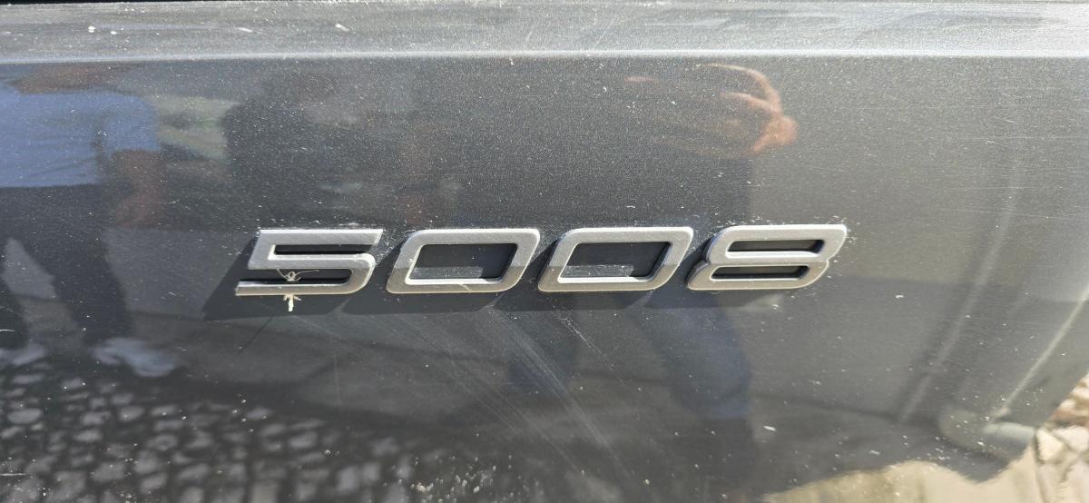 peugeot-5008-2025-gasolina-1199cc