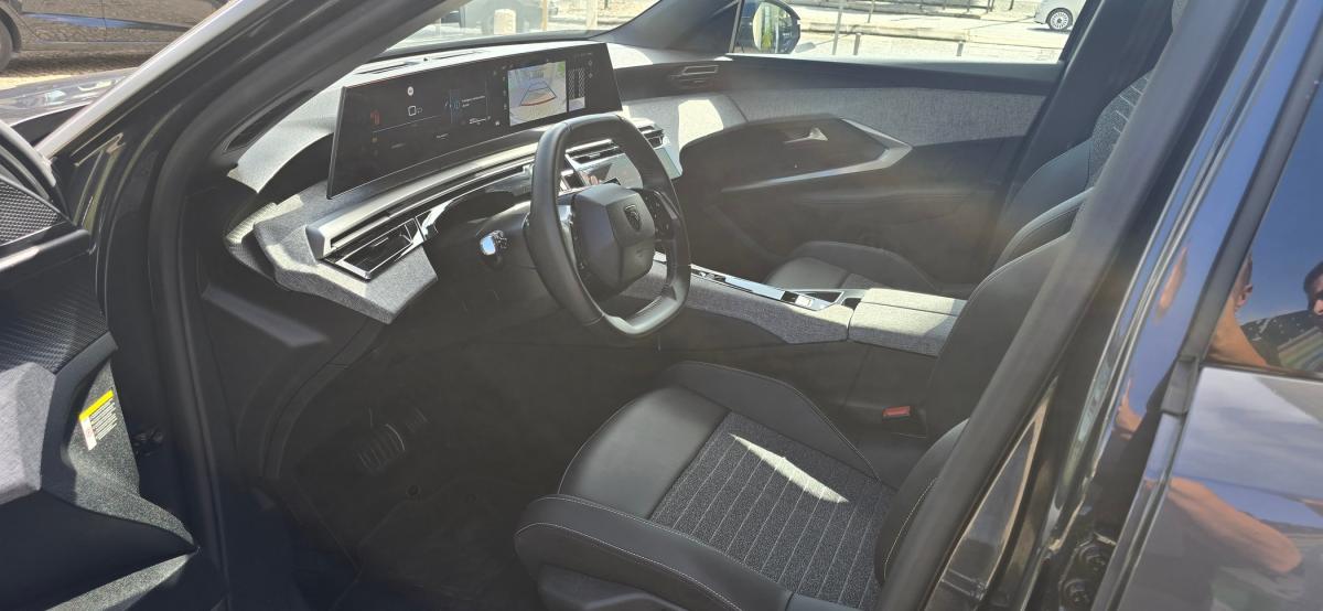 peugeot-5008-2025-gasolina-1199cc