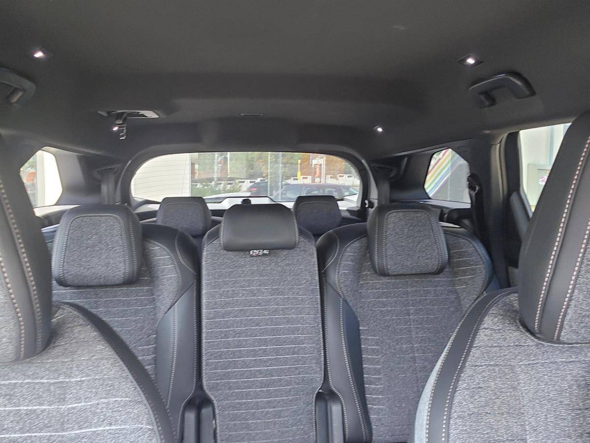 peugeot-5008-2025-gasolina-1199cc
