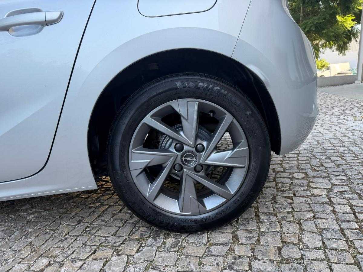 opel-corsa-2024-gasolina-1199cc