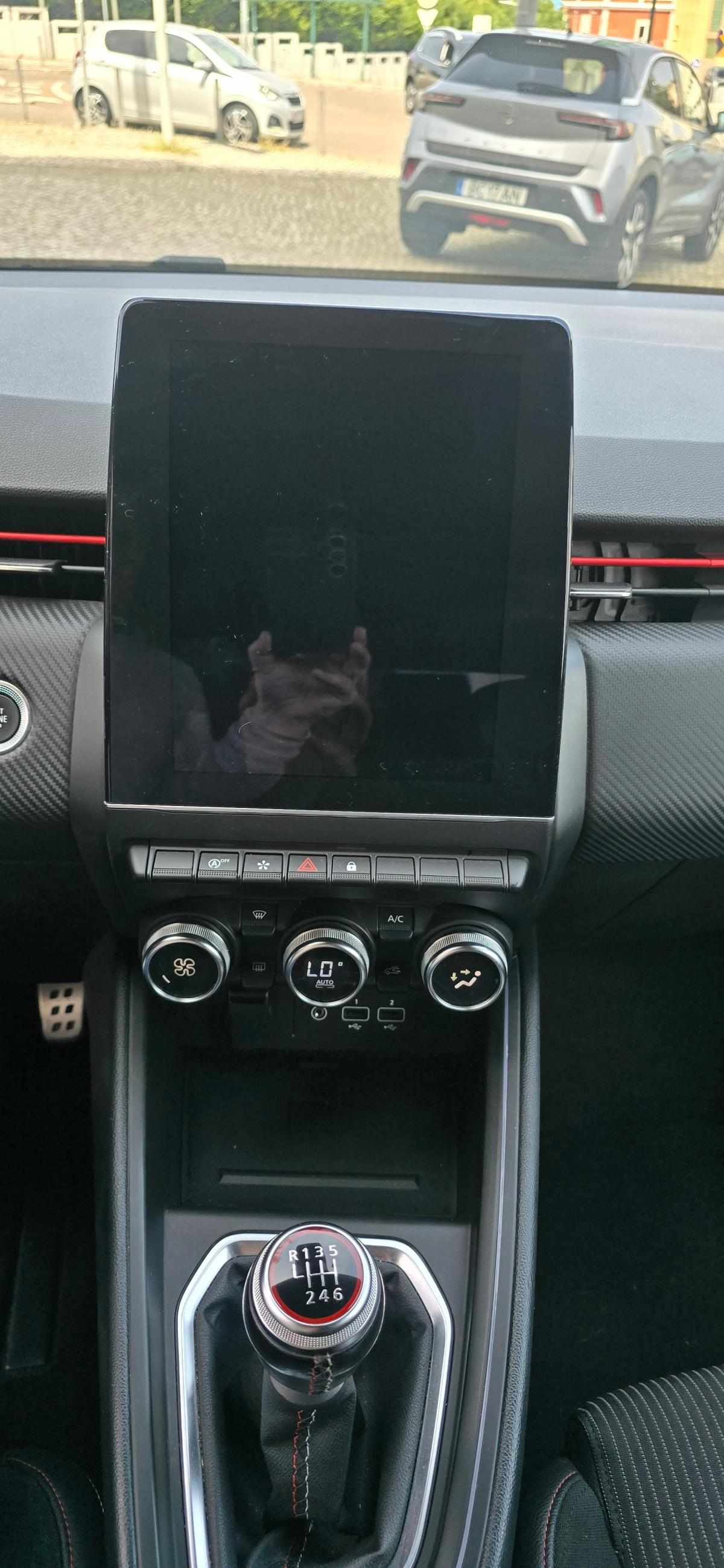 renault-clio-2023-gasolina-999cc