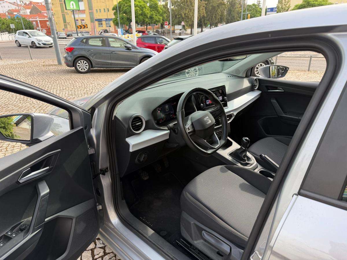 seat-ibiza-2024-gasolina-999cc