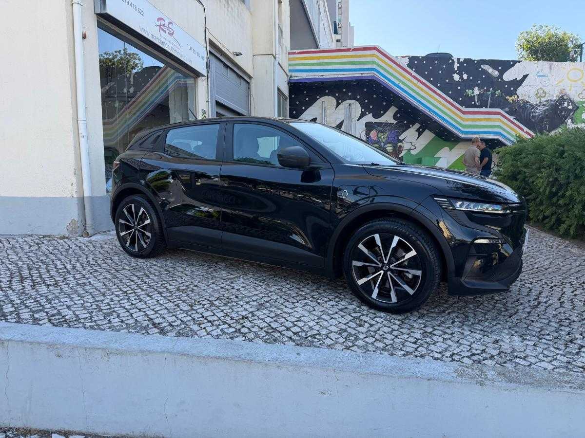 renault-megane-e-tech-2024-eletrico-0cc